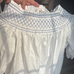 Vineyard Vines White Blouse with Blue Embroidery